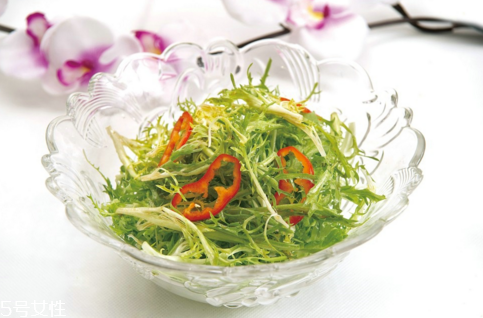 苦菊可以生吃嗎？營(yíng)養(yǎng)健康苦菊菜做法