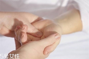 哪些按摩方法能強身健體？常按這部位疏通血液