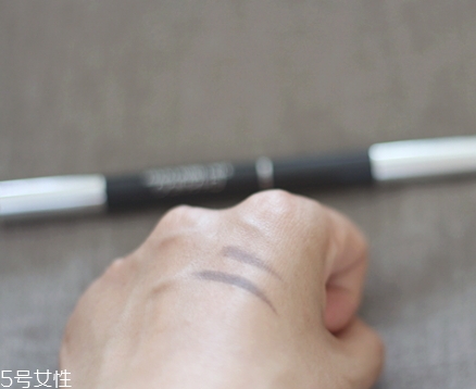 自然堂眉筆怎么樣？來看看眉筆的質(zhì)量