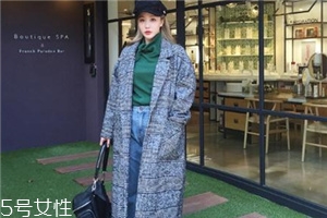 灰色大衣配牛仔褲好看嗎？打造中性灑脫范兒