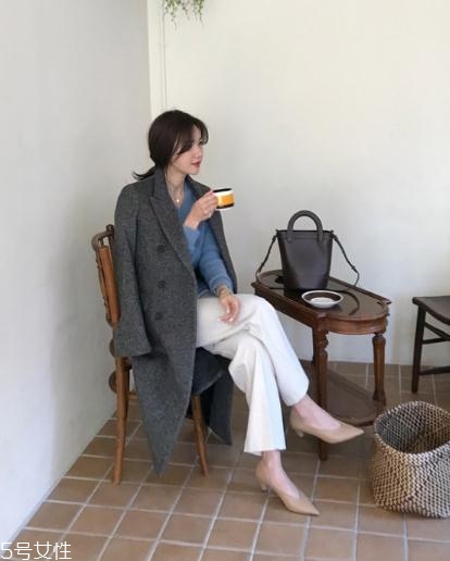 深灰色大衣怎么搭配？極致低調(diào)的時髦