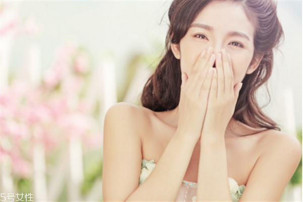 激光洗眉后紅印怎么樣淡化？激光洗眉后要做好防曬工作