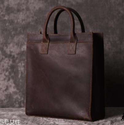 瘋馬皮是真皮嗎？可以自我修復(fù)的神奇皮革