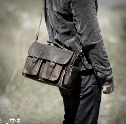 瘋馬皮是馬皮嗎？撲面而來的復(fù)古風(fēng)