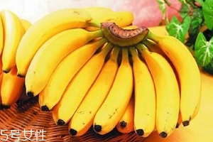 高血壓能吃香蕉嗎？補充鉀元素對心臟好