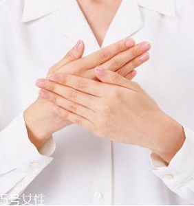 女人體質(zhì)虛寒如何調(diào)理？飲食調(diào)理是關(guān)鍵