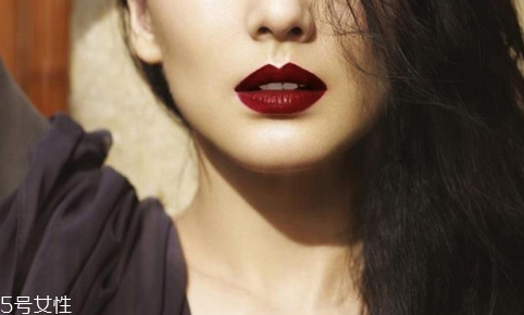 姨媽色口紅什么牌子最好？秋冬流行色