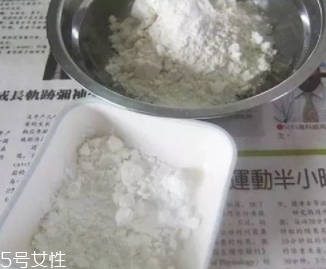 蘿卜丸子用什么粉？面粉還是淀粉？