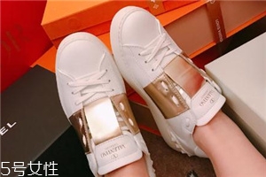 華倫天奴鞋子磨腳嗎？穿上它你就是仙女