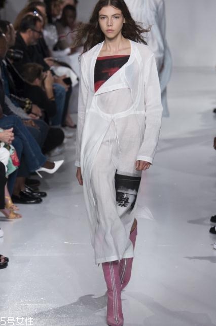 calvin klein2018春夏系列怎么樣_有哪些款式？