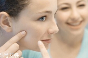 光敏食物真的會導(dǎo)致變黑嗎？只有敏感皮才要注意