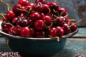 吃車?yán)遄恿鞅茄趺椿厥?？遇到這種情況應(yīng)該這么做