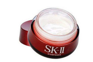 sk2大紅瓶面霜與百優(yōu)面霜哪個(gè)好？sk2大紅瓶屬于貴婦面霜