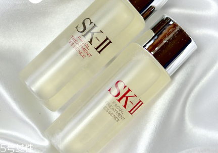 sk2神仙水和小燈泡怎么用？超級(jí)經(jīng)典的明星產(chǎn)品