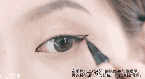 內(nèi)眼線會(huì)傷眼睛嗎？九種可愛(ài)的眼線畫(huà)法