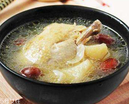 冬天喝雞湯還是鴨湯？雞湯和鴨湯各有優(yōu)點