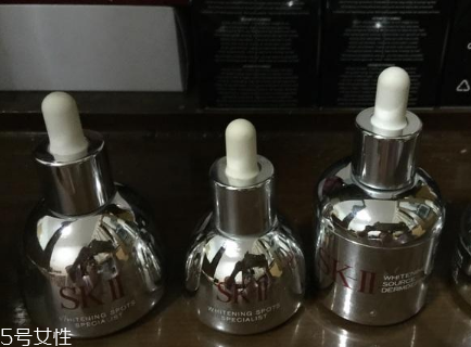 sk2小燈泡和小銀瓶哪個好？sk2小燈泡使用測評