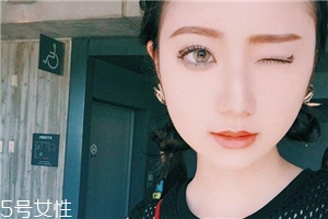 什么是折痕眼線？完整畫眼妝的順序