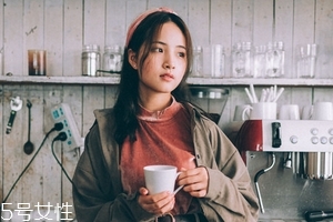 絲白祛斑軟膏多久見效？三個療程效果更佳