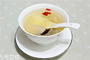 蒸梨可以治感冒嗎？梨怎么吃治感冒？