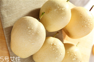 梨和柿子能一起吃嗎？梨和螃蟹不能一起吃
