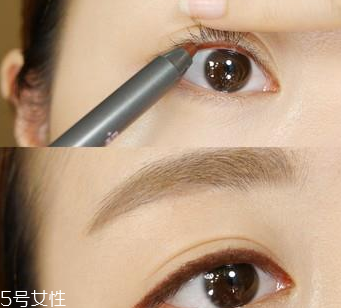 初學(xué)者怎么畫眼線好？教你如何正確畫完整眼妝
