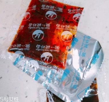 阿寬紅油面皮哪種好吃？幾種味道介紹