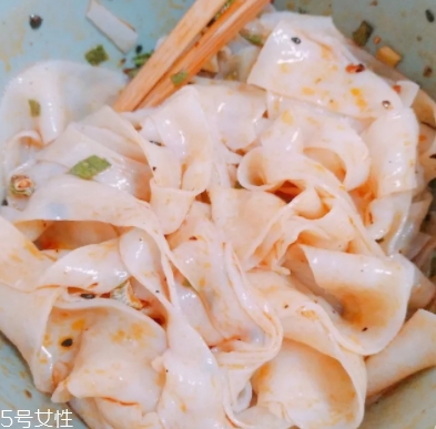 阿寬紅油面皮哪種好吃？幾種味道介紹