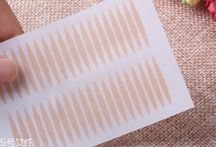 雙眼皮貼可以經(jīng)常貼嗎？不宜長期使用