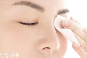 卸妝必備工具有哪些？這3種缺一不可