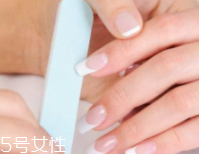 指甲油怎么挑選？看看是否符合這12點