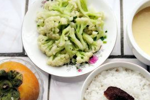 飯后可以做哪些養(yǎng)生舉動(dòng)？這些做到了比同齡人多活10年
