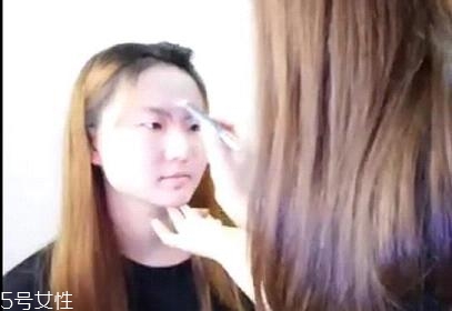 內(nèi)雙怎么畫眼線？?jī)?nèi)雙眼皮畫眼妝技巧