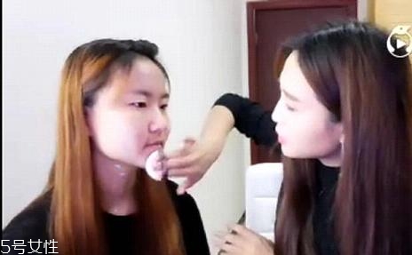 內(nèi)雙怎么畫眼線？?jī)?nèi)雙眼皮畫眼妝技巧