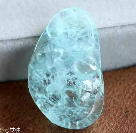 海藍(lán)寶可以戴著睡覺(jué)嗎？整片海洋都在你手上了