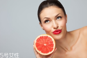 女性適合吃什么水果？五種水果營養(yǎng)豐富