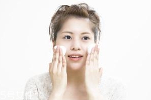 用毛巾洗臉可以嗎？油皮和中性皮可以