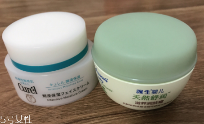 Curel乳霜早晚都能用嗎？夜間用最好