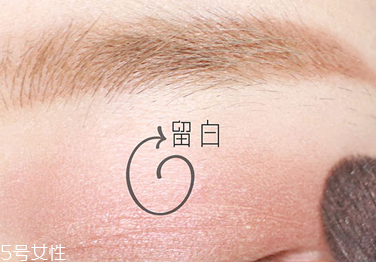淑女妝怎么畫(huà)清新自然？教你化一個(gè)撩倒男神的妝