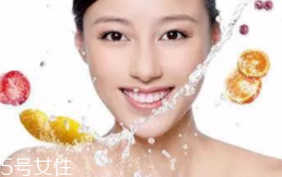 補(bǔ)水貼片面膜適合什么膚質(zhì)？不分膚質(zhì)