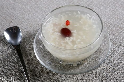 酒釀有點(diǎn)苦是怎么回事 發(fā)酵時間過長