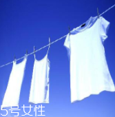 內(nèi)褲和襪子一起洗會有哪些危害？分情況對待
