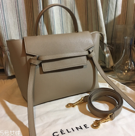celine鯰魚包尺寸一共幾個(gè)？時(shí)尚大咖都愛它
