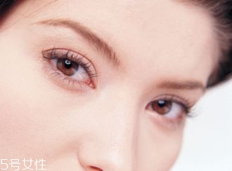 割雙眼皮后怎么卸妝？割雙眼皮的人群適宜