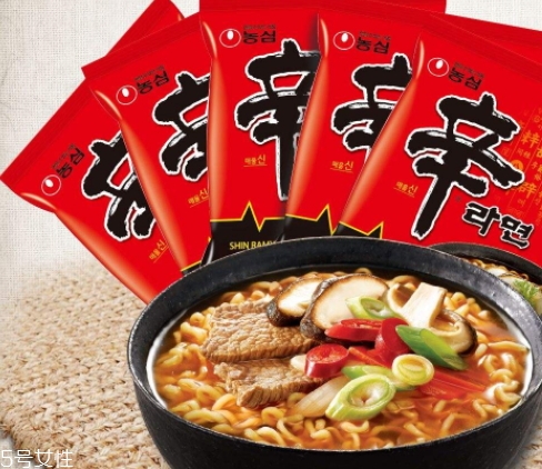 辛拉面哪種口味最好吃？農(nóng)心辛拉面八個(gè)口味評(píng)測(cè)