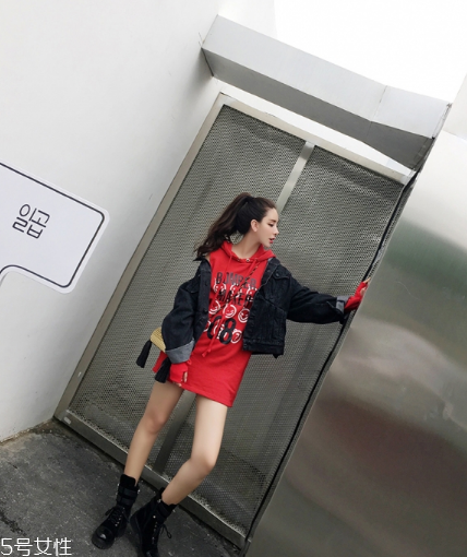 紅色衛(wèi)衣配什么外套？六款搭配任意挑選