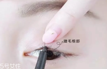 眼線液筆可以畫內(nèi)眼線嗎？