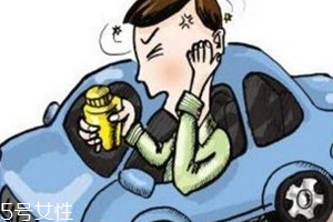 春節(jié)回家暈車(chē)怎么辦？別吃東西聞橘皮
