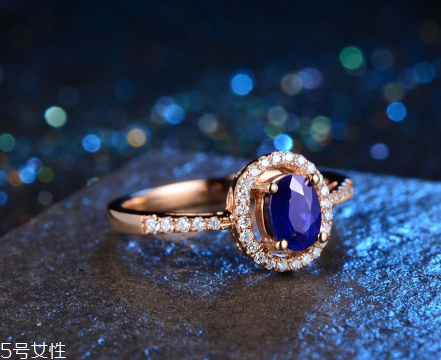 藍(lán)寶石一般多少錢一克？忠誠(chéng)與愛(ài)的象征