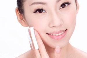 化妝棉可以用作粉撲嗎？要掌握正確方法